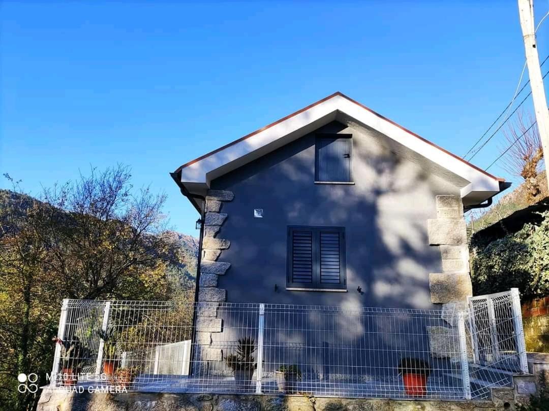Casa Grilo Holiday home *